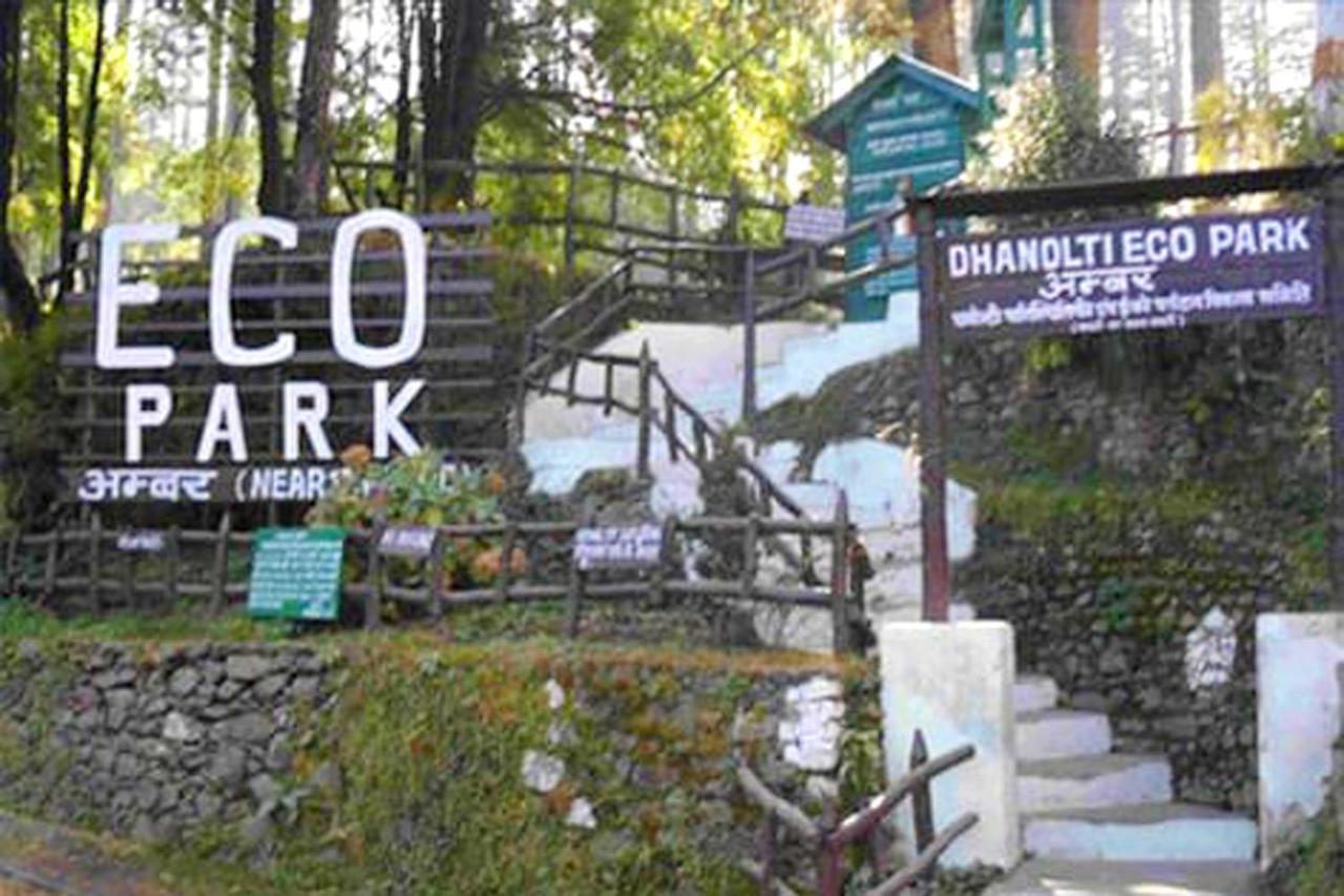 Glamwood Resort Dhanaulti Extérieur photo